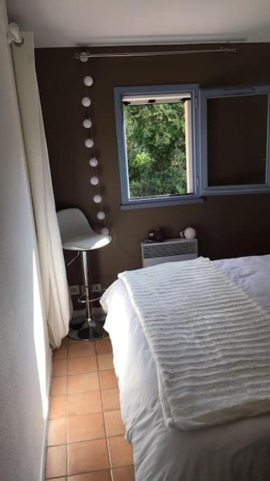 Mazet Provencal Au Coeur Des Alpilles La Reverie Моссан-лез-Альпий Экстерьер фото
